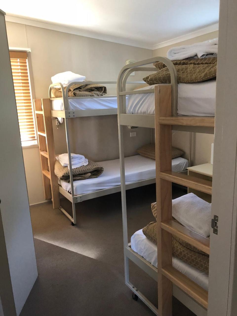 Pleasurelea Tourist Resort & Caravan Park เบทแมนส์เบย์ ภายนอก รูปภาพ